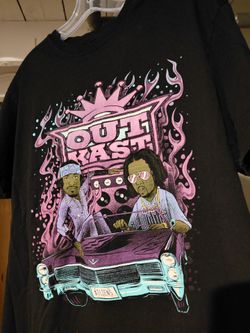 OutKast T - Shirt Size Men's Large