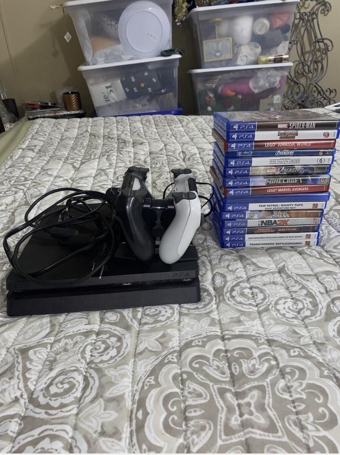 PS4