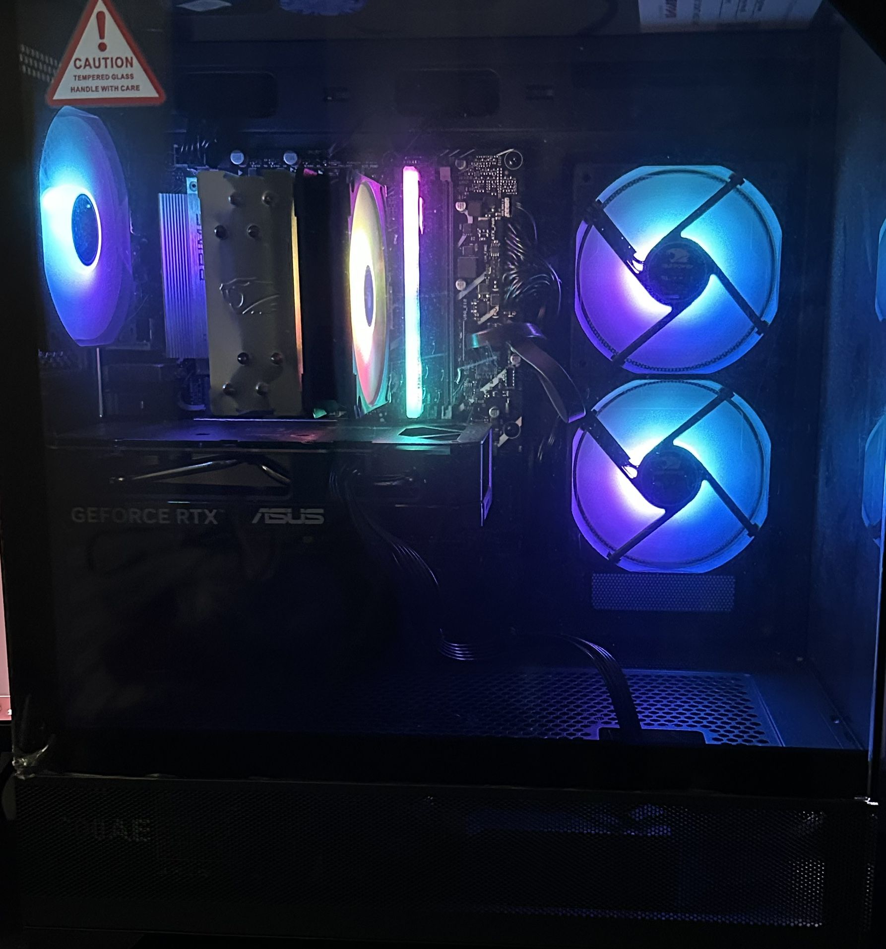 Gaming Pc Desk Top With GeForce Rtx5060