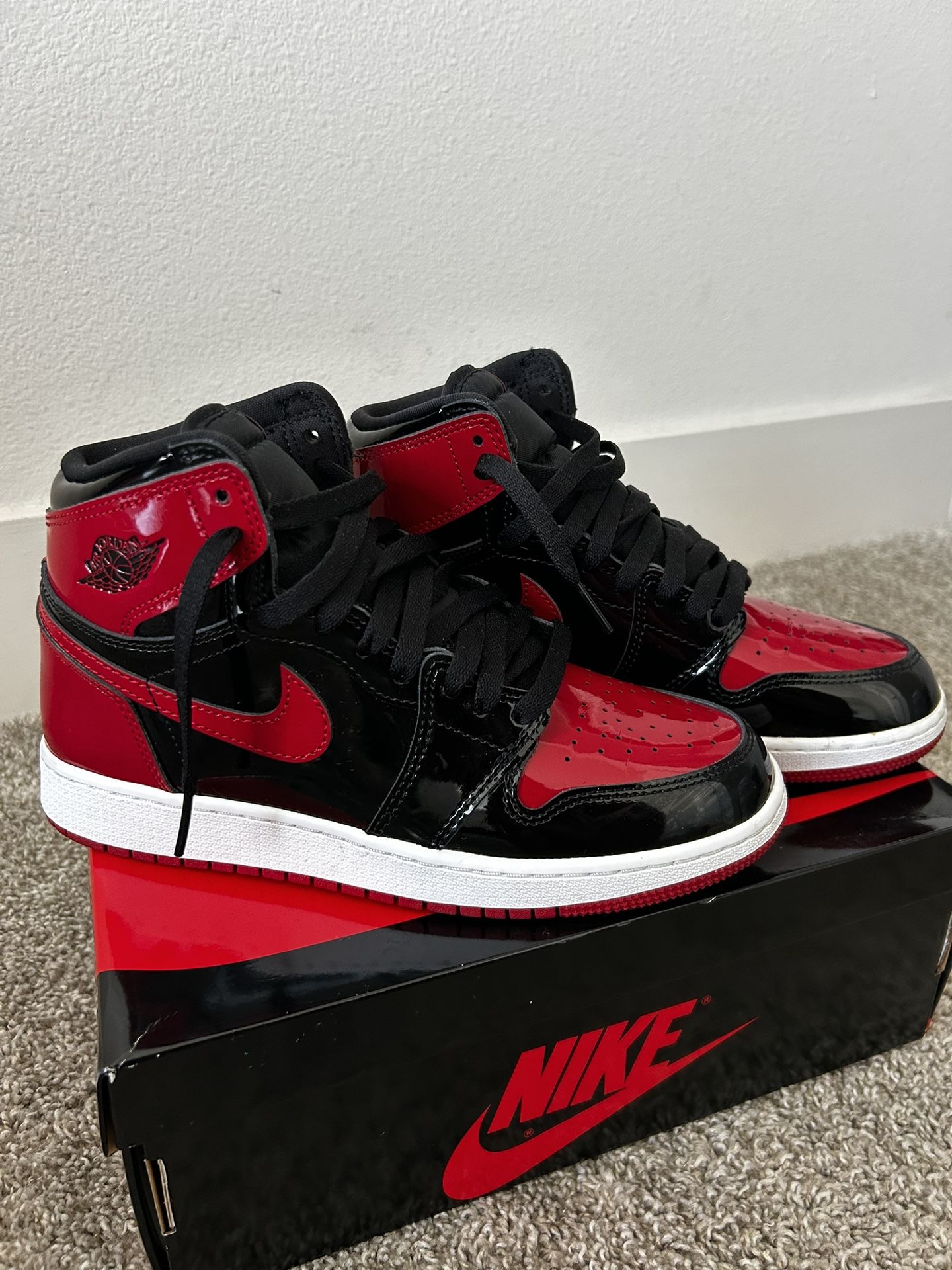 Jordan 1 Patent Bred Size 6Y