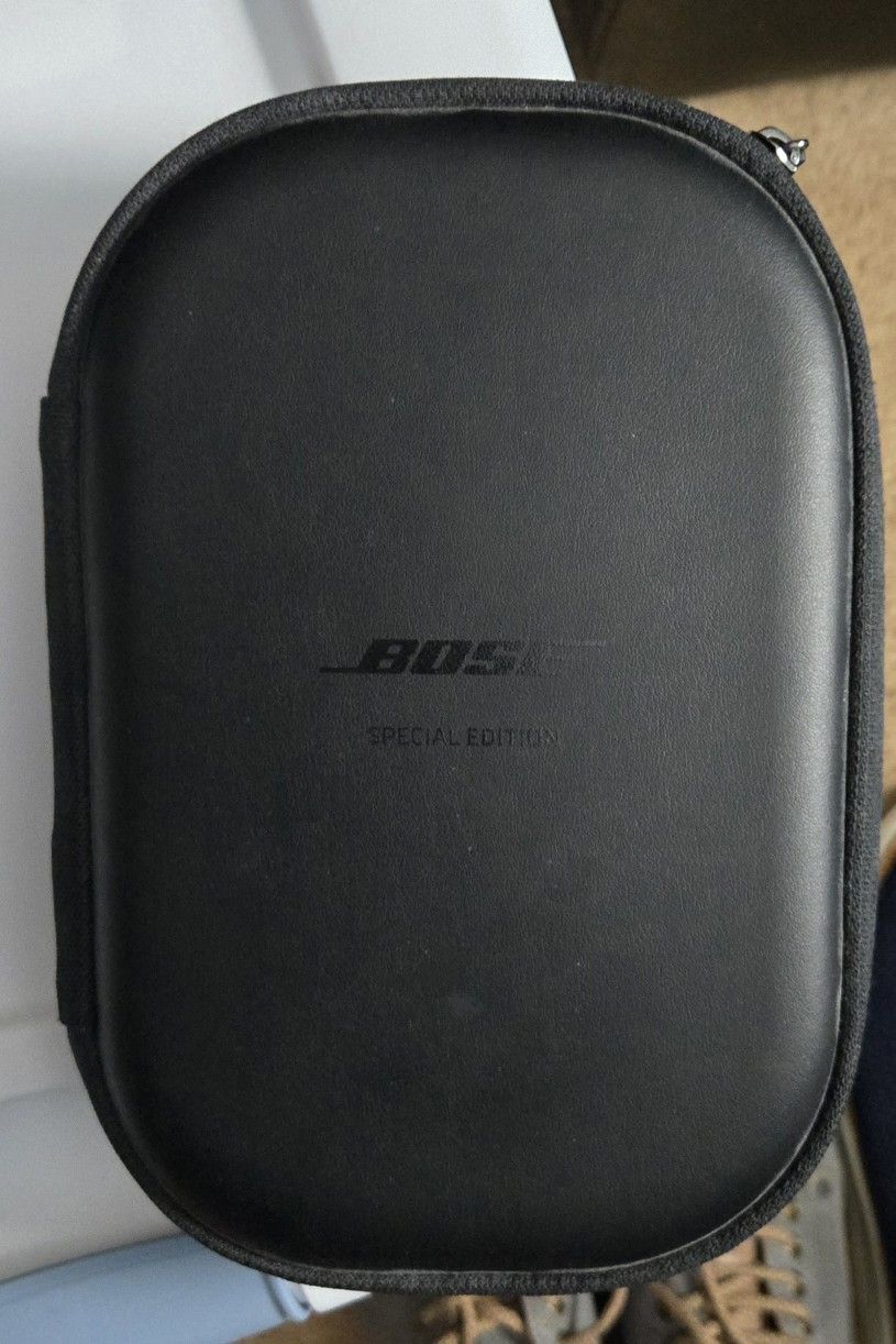 Bose Quiet Comfort 25 Headphones