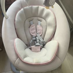 Graco Soothe My Way Swing With Removable Rocker Pink And Grey With Crib Mobile 