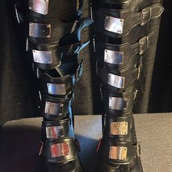 Platform boots size 7 1/2