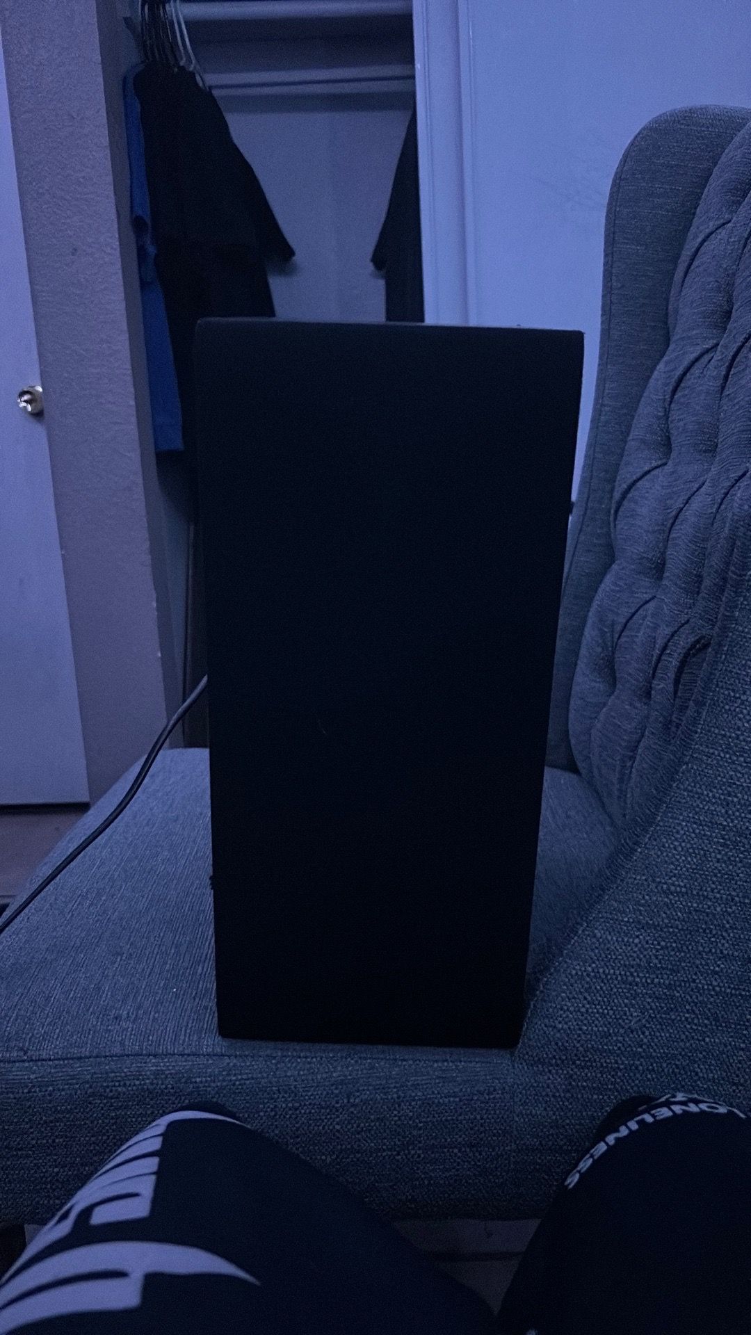 Wireless active subwoofer