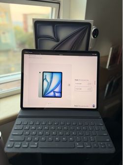 iPad Air 13” M2 , WiFi 128gb + Magic Keyboard