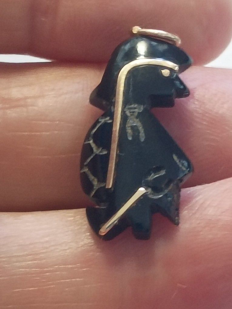 10k Yellow Gold Agate Black Onyx Charm