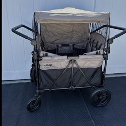 Wagon/ Jeep Gladiator 4 seater wagon/ 4 seater/ kids/ toys/ sports/ beach/ travel/ Jeep/ New