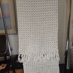 Handmade Womens Off-White Knitted Neck Scarf Shawl Tasseled Extra Long New