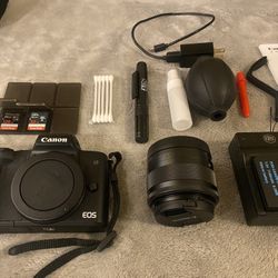 Canon EOS M50
