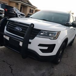 2106 Ford Explorer Police Low Miles