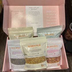 Botanical Flower Kit For Handmade Soap, Candle, Essential Oils