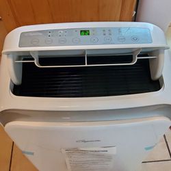 Air conditioner portable 12,000 BTU