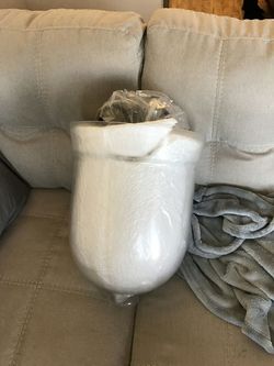 Glass bowl Chandelier new in box