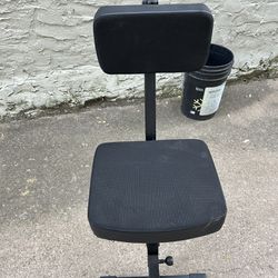 Musician S Chair W/Guitar Stand