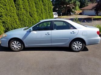 2005 Toyota Camry LE