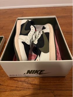 Jordan 1 low Travis Scott olives