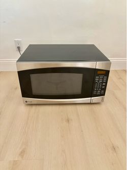 GE Microwave 2.0 cu ft