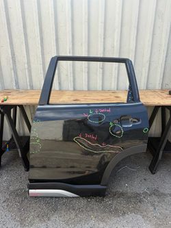 SUBARU FORESTER ( 2019 2020 2021 2022 2023 2024 ) Rear door shell left driver side LH used condition