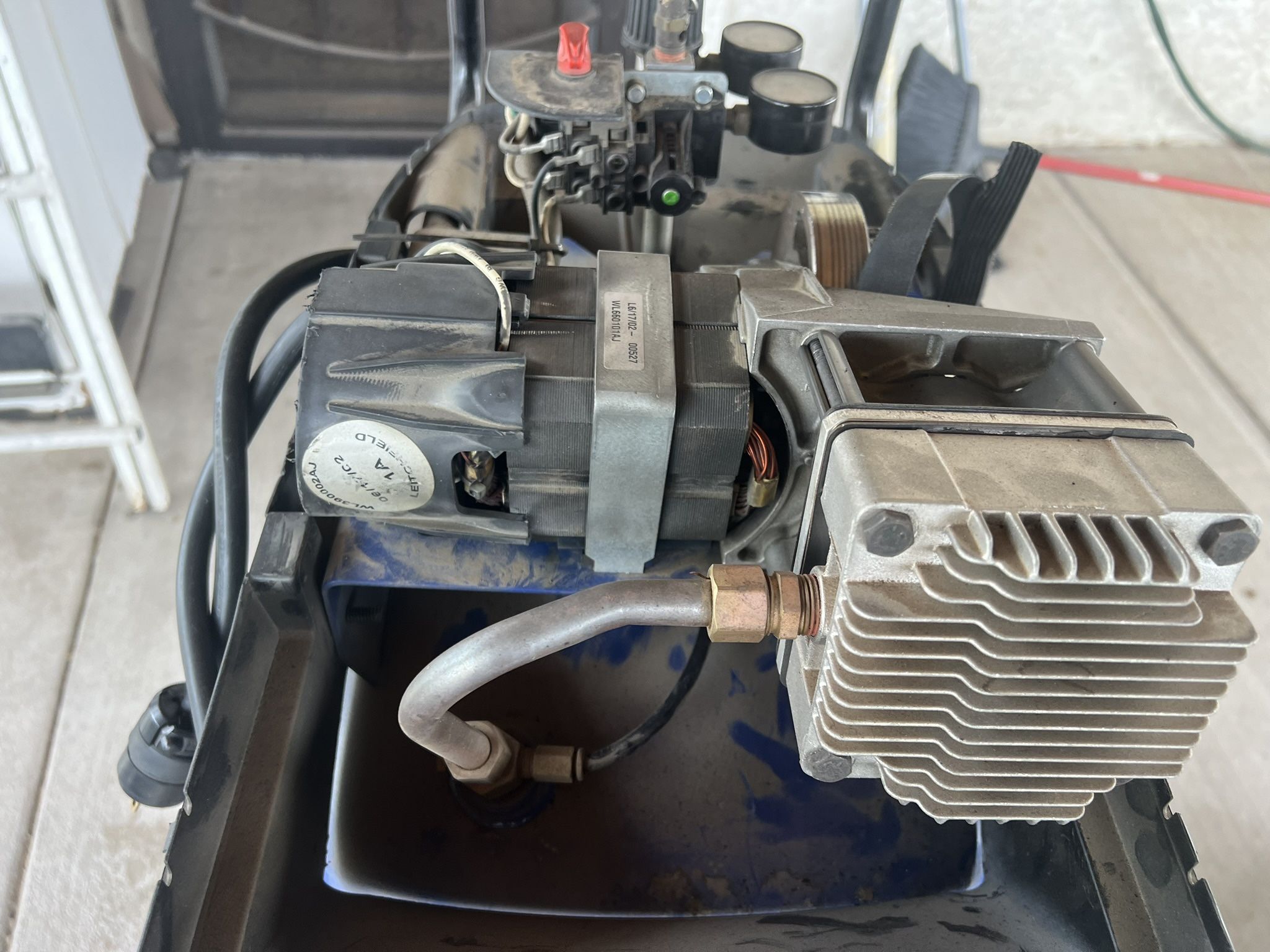 Air Compressor