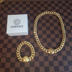 Versace Gold Medusa Cuban Link Set New 