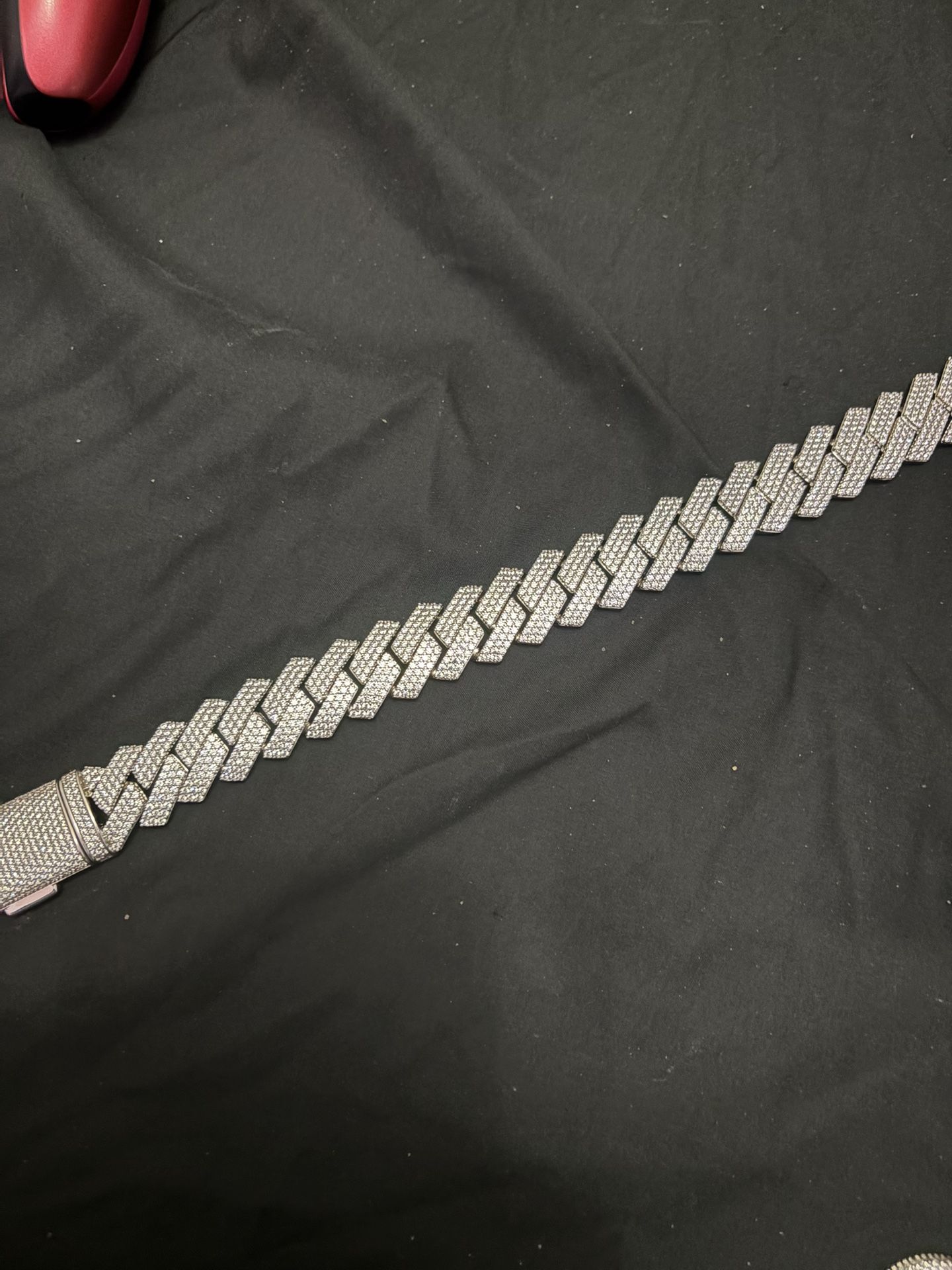 Moissanite Cuban link chain