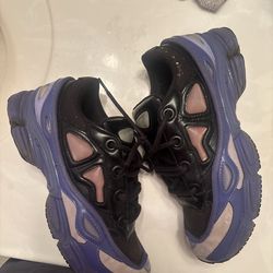 Addidas raf Simmons size 10