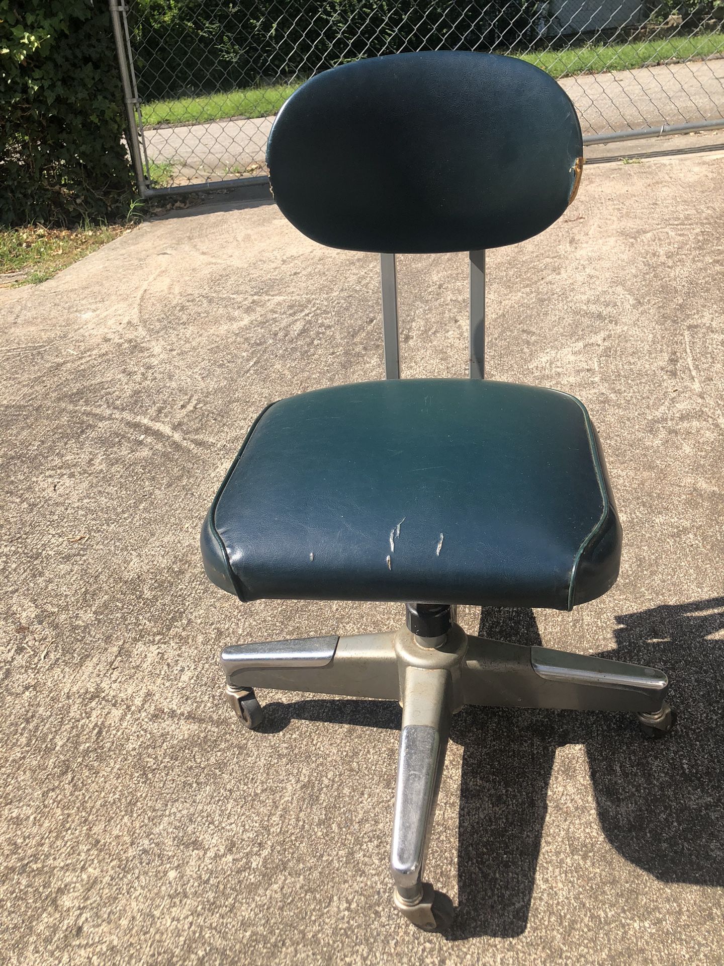 Rolling Work Desk Chair 