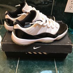 Jordan 11 Concords