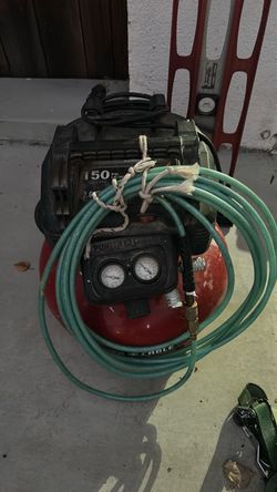 Porter-Cable 150 PSI Air Compressor with Hose