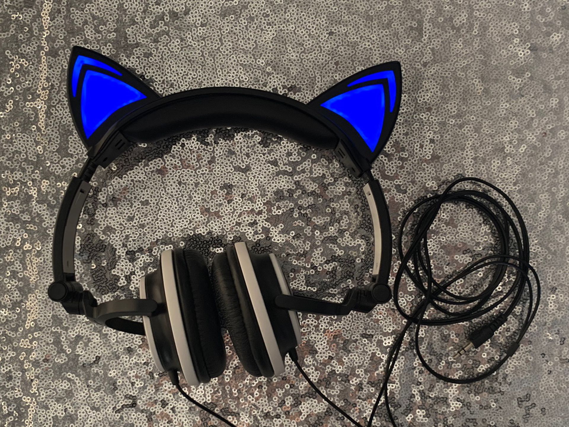 Kitty Ear Headphones LED Lights