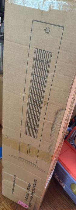 New in box New in box 35” evaporative air cooler with 3 speeds.  120° Oscillating