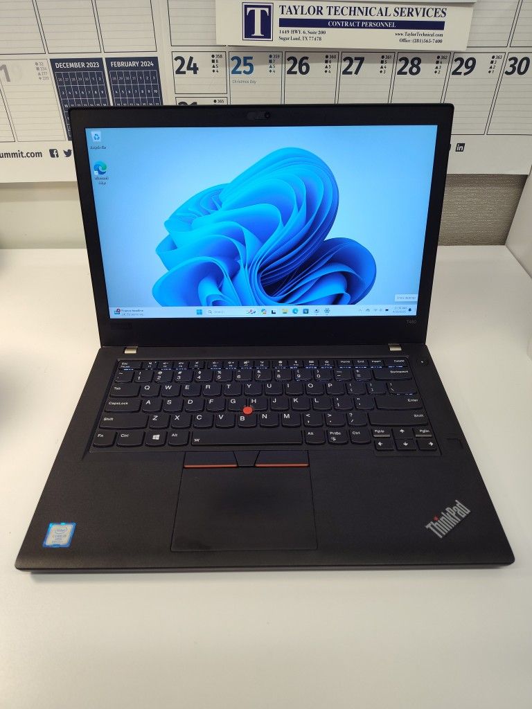 Fast 8th Gen 14" Lenovo/Core i5/256GB SSD/24GB Ram/Webcam/Bluetooth/Wi-Fi/HDMi/Backlit Keyboard/Windows 11