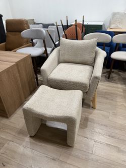 32" Living Room Chairs and Large Footstool Ottoman，Modern Chairs for Living Room, Wood Leg, Bedroom Chairs with Thick Cushion for Apartment,Camel