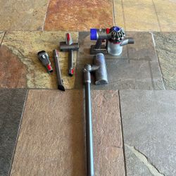 Dyson Cordless Vacuum 