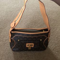 Nice Designer Purse 