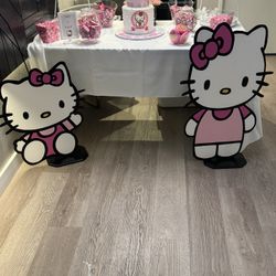 Hello Kitty Props