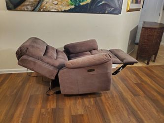Recliner Chair
