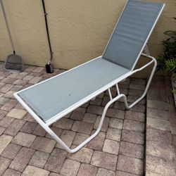 Light Blue Sun Bed Pool Lounger