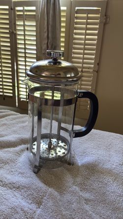 French press, good used condition (Sherman oaks, ca)