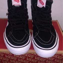 Men's Vans Sk8-Hi Pro Santa Cruz Sneaker