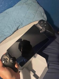 Ps 5 portal brand new great condition