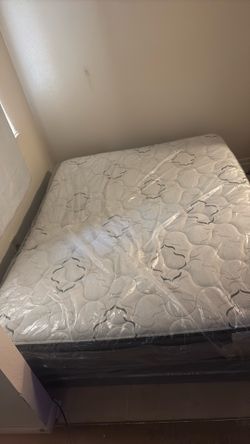 Queen size mattress