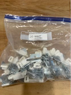 Cabinet magnet closers