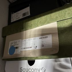 Men Gucci Shoes Size 9