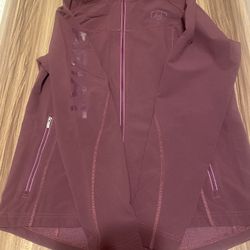 Woman’s Ariat Jacket Size Large 