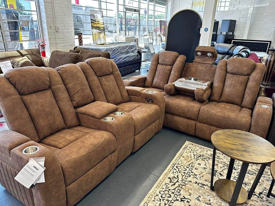Wolfridge Power Reclining Sofa and Loveseat // Living Room Set // New