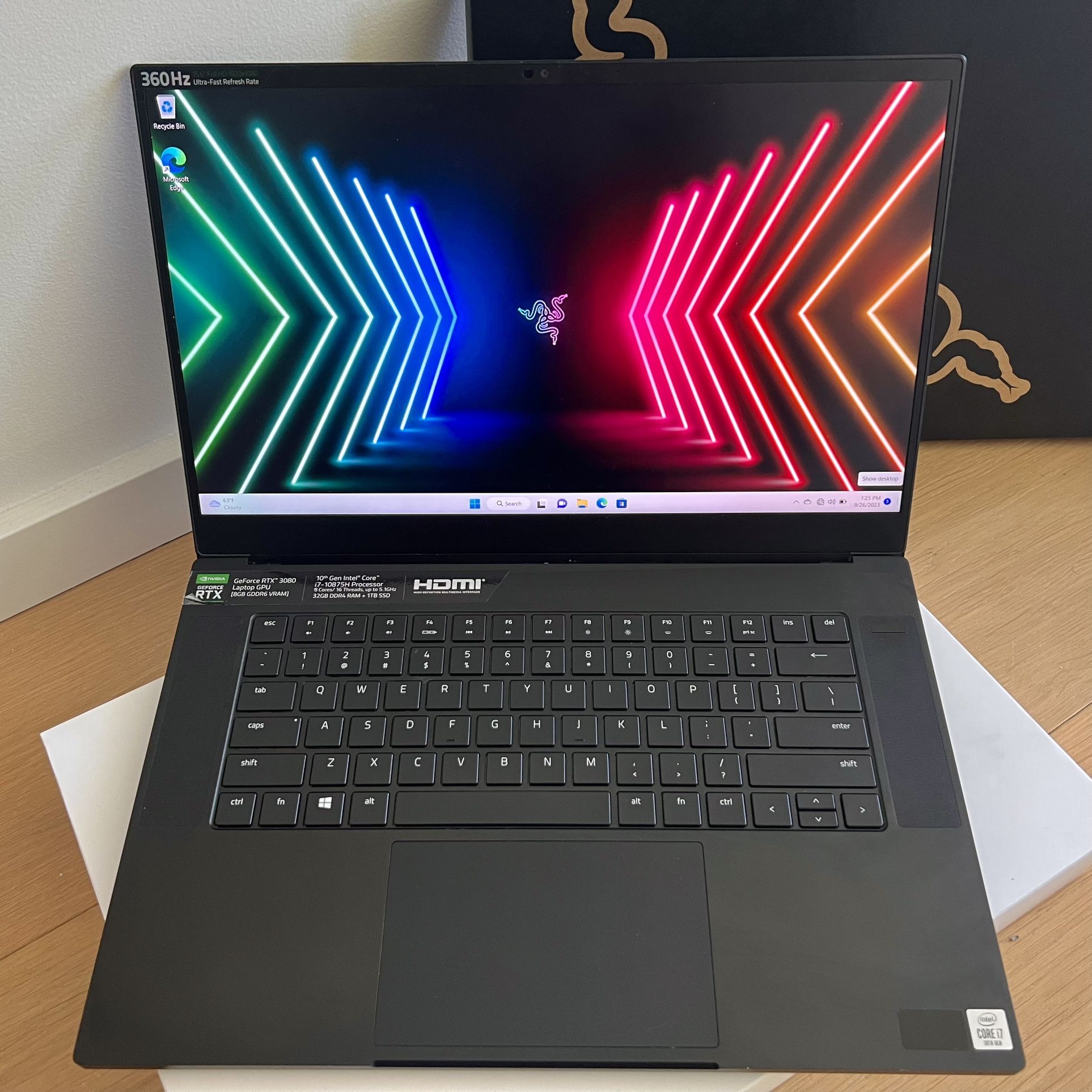 1TB SSD 32GB RTX 3080 8GB GPU 15” Razer Blade Core CPU i7