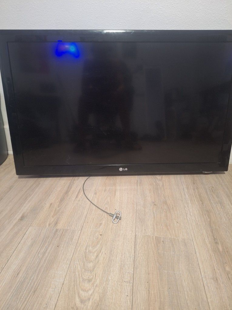 42 Inch TV