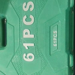 61 Piece Tool Set