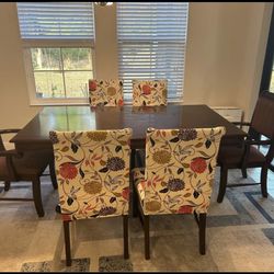 Dinning Table